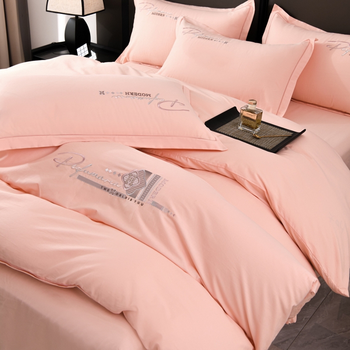 91家纺网 家纺一手货源 找家纺 U品汇 2025新品40S长绒棉加厚全棉纯棉陶瓷磨毛刺绣花四件套100%棉碳素磨毛 碧海蓝天-玲珑玉