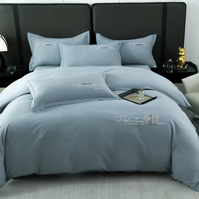 91家纺网 家纺一手货源 找家纺 U品汇 2025新品40S长绒棉加厚全棉纯棉陶瓷磨毛刺绣花四件套100%棉碳素磨毛 碧海蓝天-月光蓝