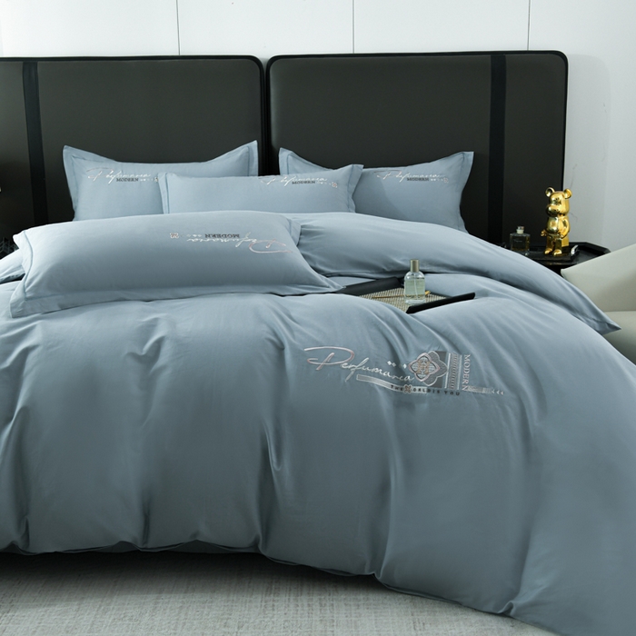 91家纺网 家纺一手货源 找家纺 U品汇 2025新品40S长绒棉加厚全棉纯棉陶瓷磨毛刺绣花四件套100%棉碳素磨毛 碧海蓝天-月光蓝