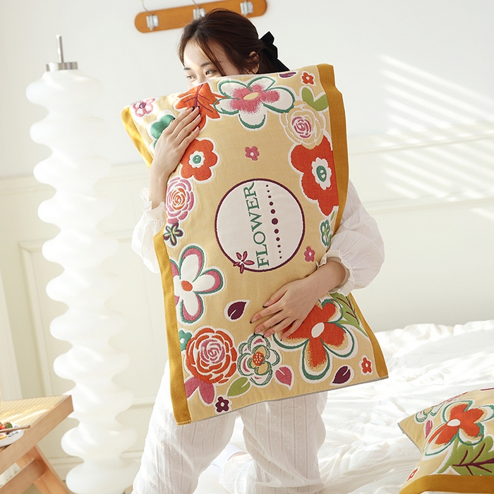 91家纺网 家纺一手货源 找家纺 朴尔家纺-毛巾被2025新款全棉加厚八层纱布大版花萌宠絮花系列枕巾 锦簇花团52*78一对