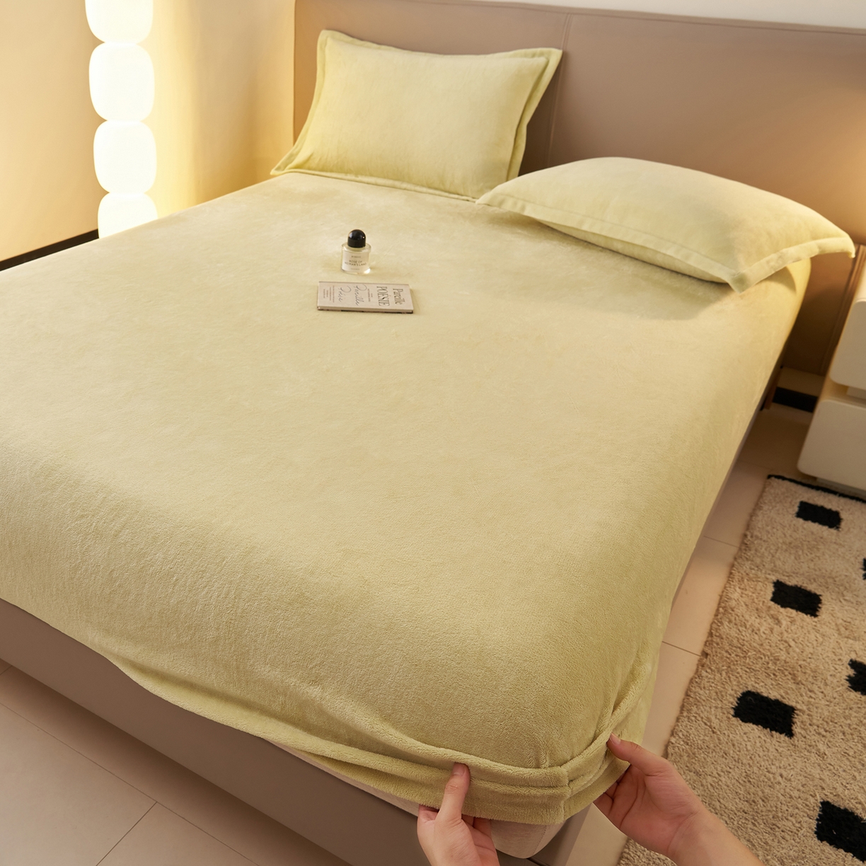 91家纺网 家纺一手货源 找家纺 （总）简爱 2025新款纯色牛奶绒单床笠