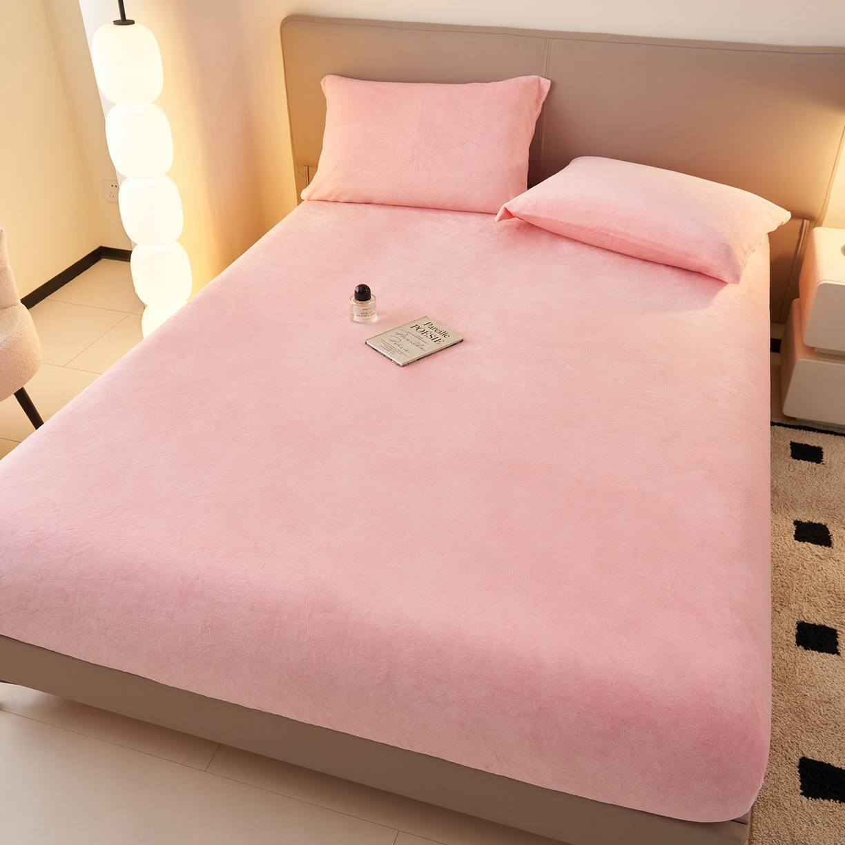 91家纺网 家纺一手货源 找家纺 （总）简爱 2025新款纯色牛奶绒单床笠