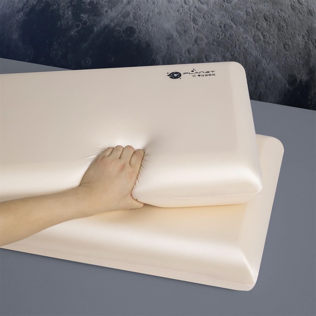 麦肯锡 2025新款太空零压记忆枕  枕头枕芯 香槟色6cm/对（含礼盒） 40*70cm