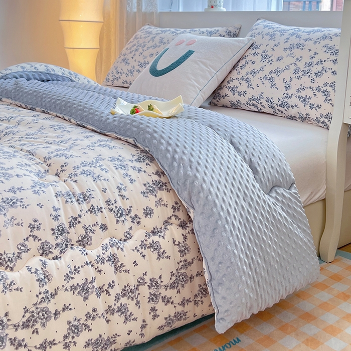 91家纺网 家纺一手货源 找家纺 天瑜家纺 2025新款针织棉豆豆绒大豆被冬被被子被芯 兰心