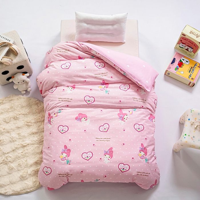 91家纺网 家纺一手货源 找家纺 吉咪兔 2025新款正版三丽鸥库洛米美乐蒂幼儿园被子三件套纯棉被褥六件套午睡爱心美乐蒂