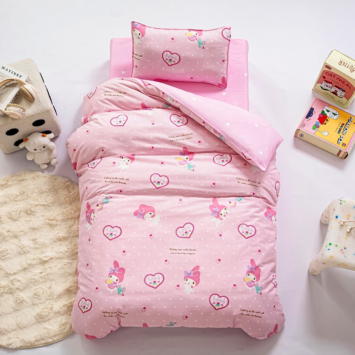91家纺网 家纺一手货源 找家纺 吉咪兔 2025新款正版三丽鸥库洛米美乐蒂幼儿园被子三件套纯棉被褥六件套午睡爱心美乐蒂