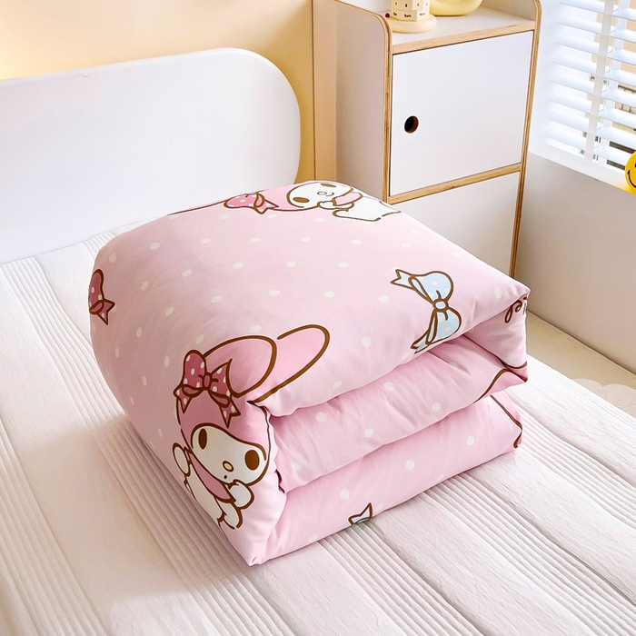 91家纺网 家纺一手货源 找家纺 吉咪兔 2025新款正版三丽鸥库洛米美乐蒂幼儿园被子三件套纯棉被褥六件套午睡波点美乐蒂