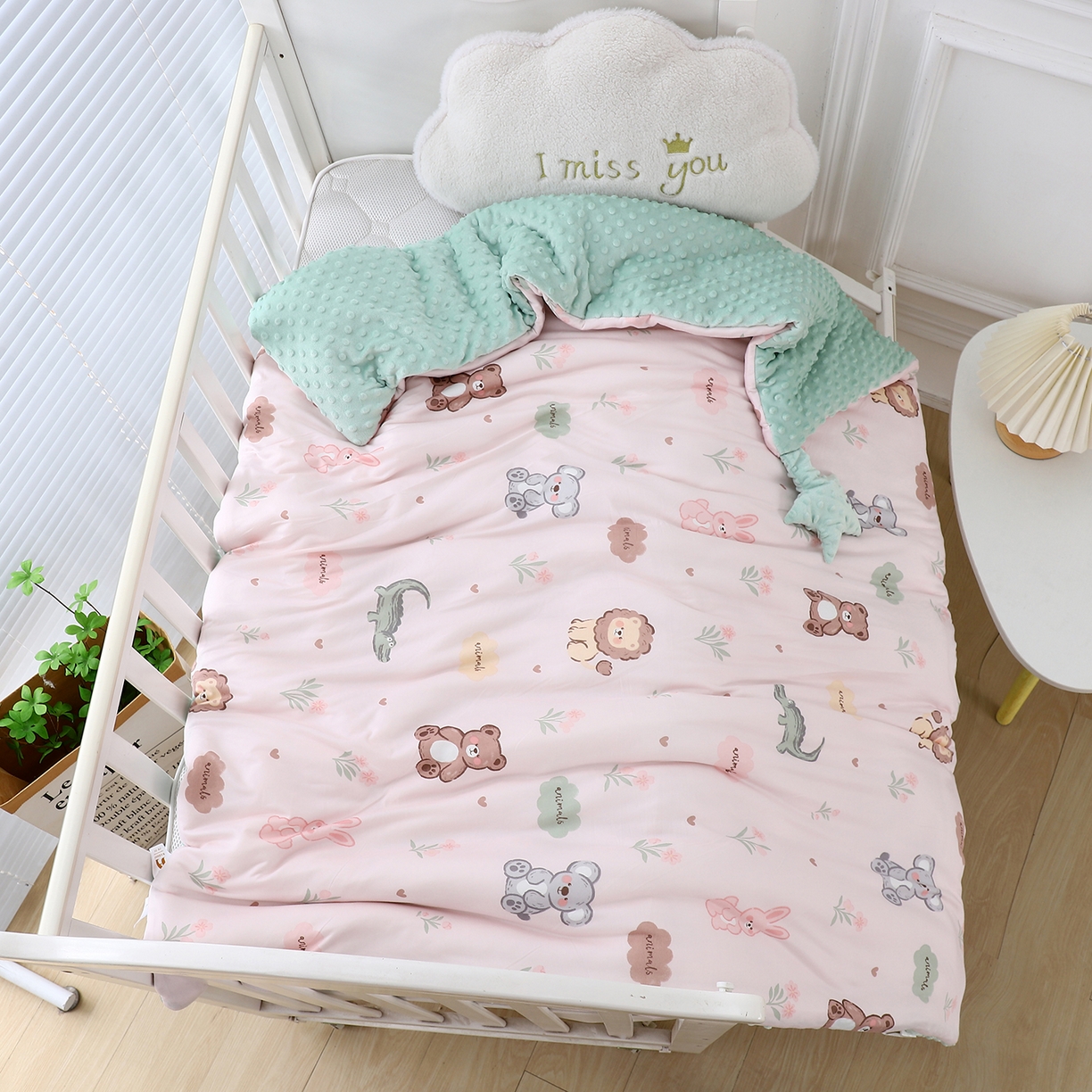 肖恩毯业 2025秋冬小海星款针织棉宝宝绒豆豆被 动物乐园