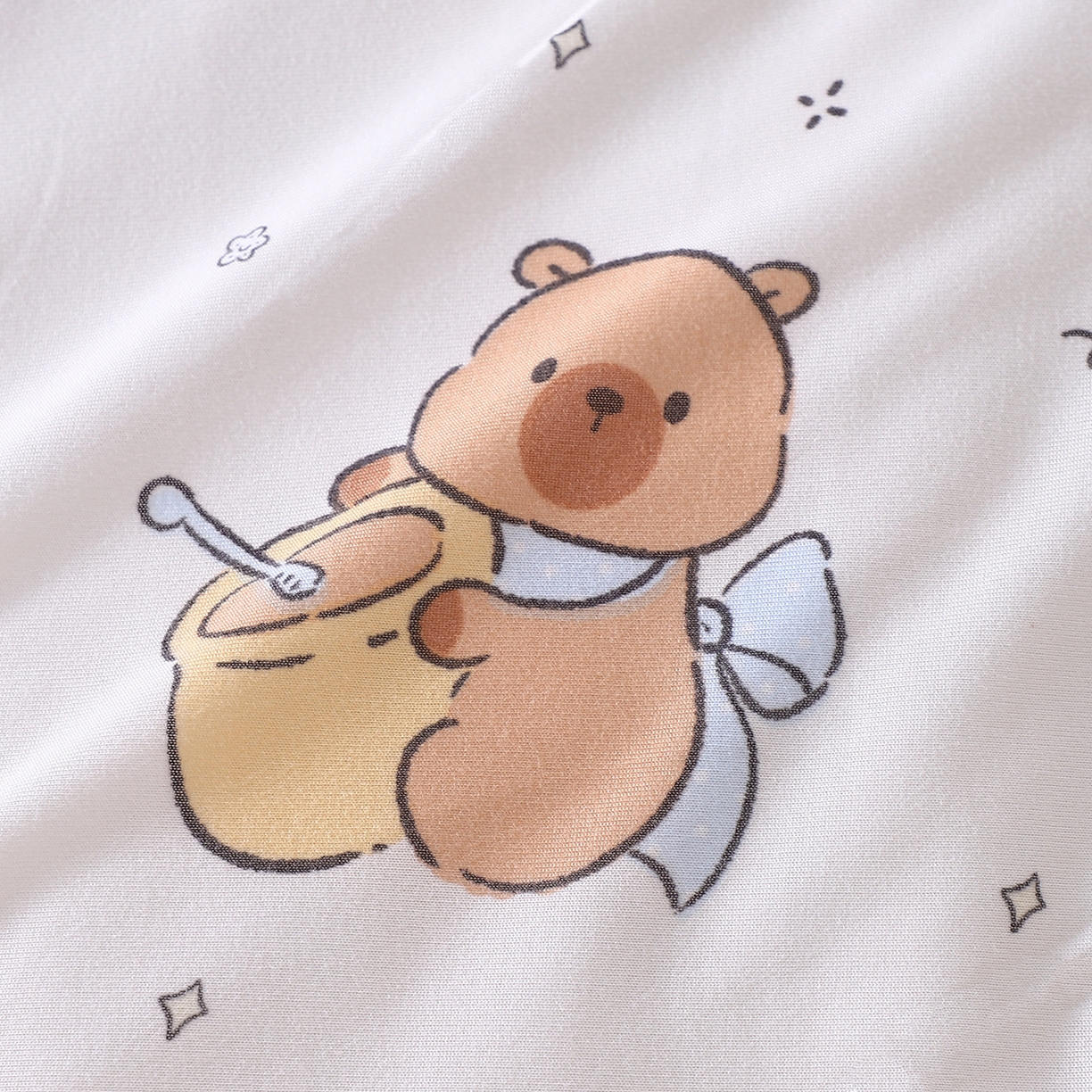 91家纺网 家纺一手货源 找家纺 肖恩毯业 2025秋冬小海星款针织棉宝宝绒豆豆被 卡皮巴拉