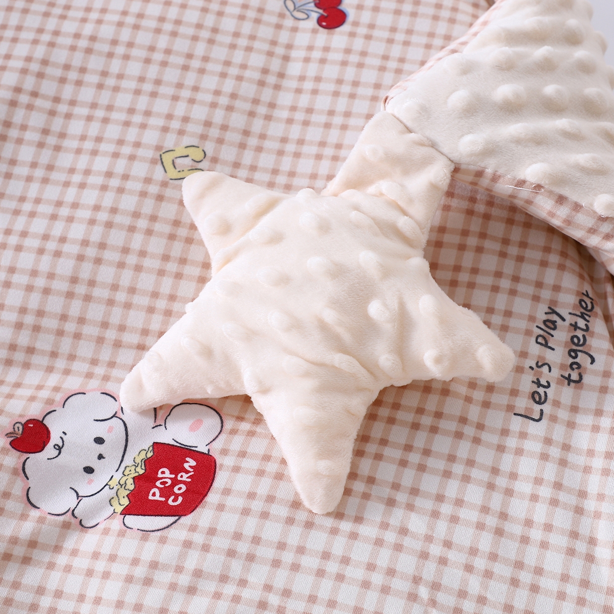 91家纺网 家纺一手货源 找家纺 肖恩毯业 2025秋冬小海星款针织棉宝宝绒豆豆被 小狗卷卷