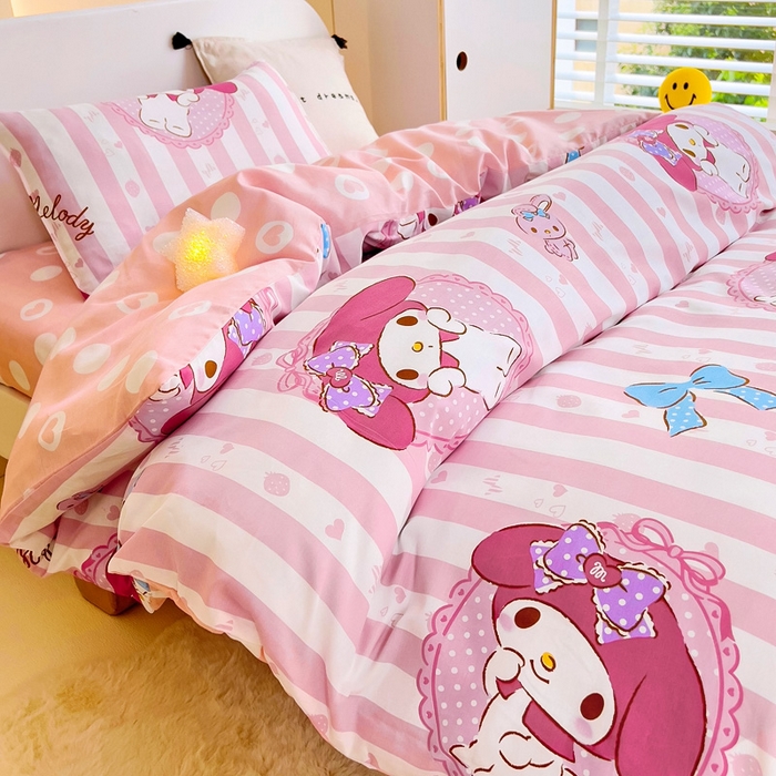 91家纺网 家纺一手货源 找家纺 吉咪兔 2025新款正版三丽鸥库洛米美乐蒂幼儿园被子三件套纯棉被褥六件套午睡条纹美乐蒂