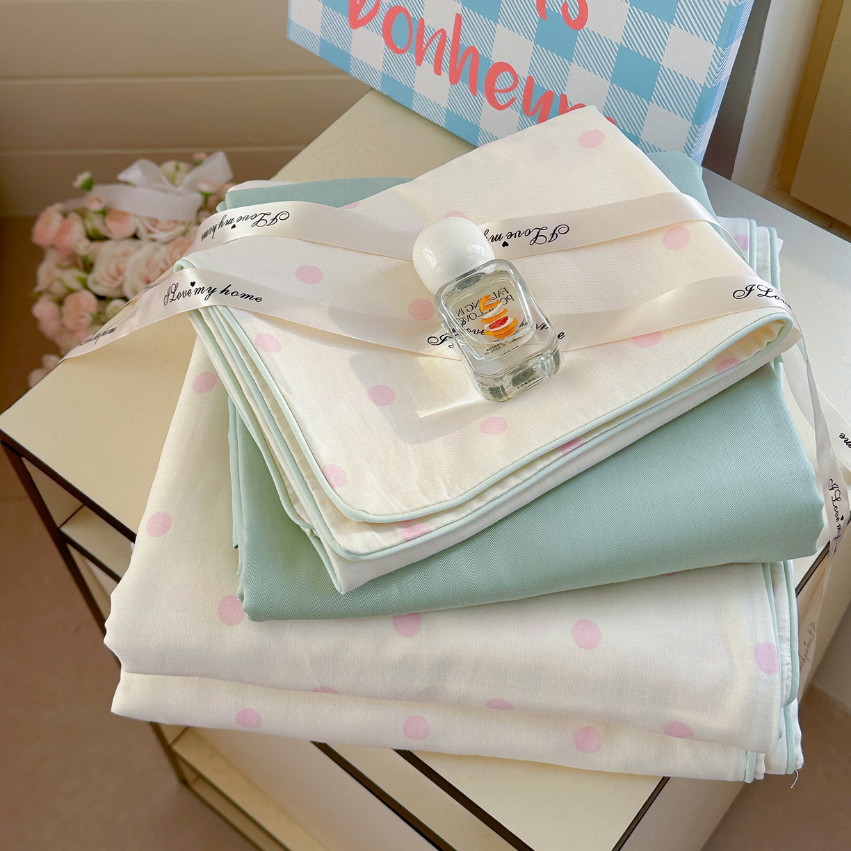 91家纺网 家纺一手货源 找家纺 麦伦家居 2025新品嵌绳款全棉双层纱四件套 奶盐泡泡-绿