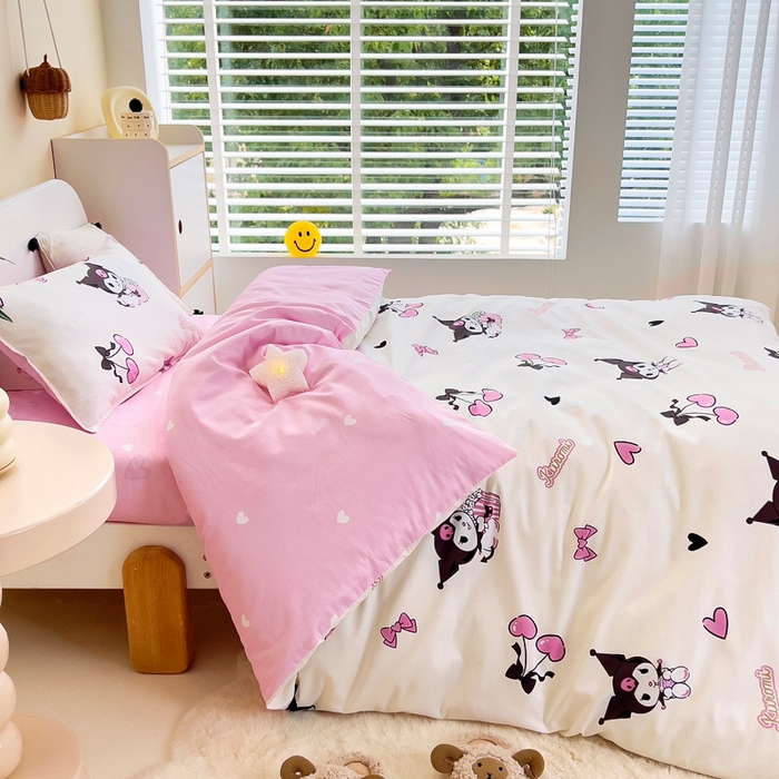 91家纺网 家纺一手货源 找家纺 吉咪兔 2025新款正版三丽鸥库洛米美乐蒂幼儿园被子三件套纯棉被褥六件套午睡樱桃库洛米