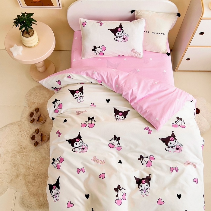 91家纺网 家纺一手货源 找家纺 吉咪兔 2025新款正版三丽鸥库洛米美乐蒂幼儿园被子三件套纯棉被褥六件套午睡樱桃库洛米