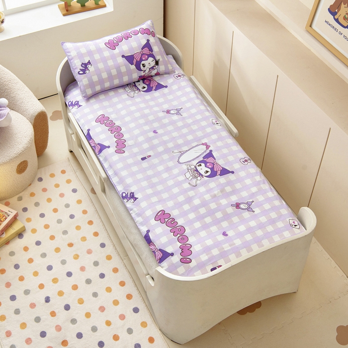 91家纺网 家纺一手货源 找家纺 吉咪兔 2025新款正版三丽鸥库洛米美乐蒂幼儿园被子三件套纯棉被褥六件套午睡格子库洛米