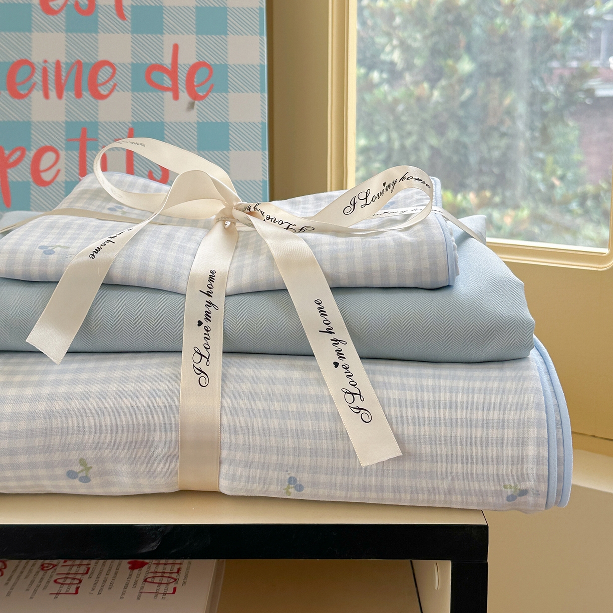 91家纺网 家纺一手货源 找家纺 麦伦家居 2025新品嵌绳款全棉双层纱四件套 嵌绳款-樱桃酱蓝