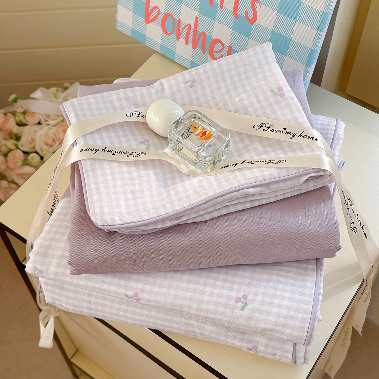 91家纺网 家纺一手货源 找家纺 麦伦家居 2025新品嵌绳款全棉双层纱四件套 嵌绳款-樱桃酱紫