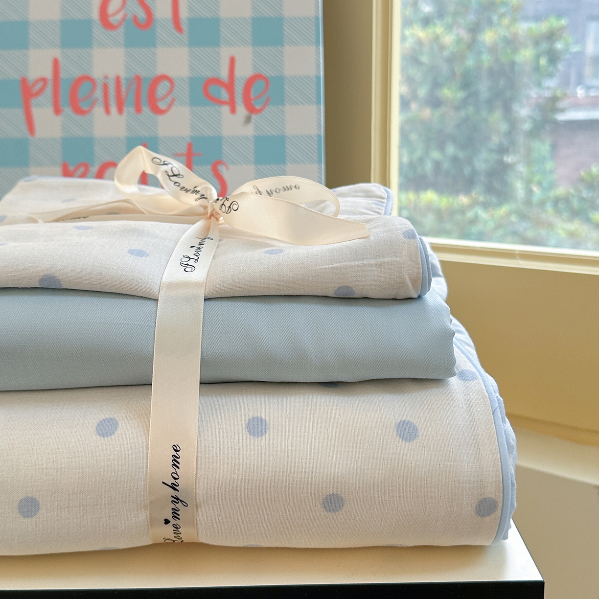 91家纺网 家纺一手货源 找家纺 麦伦家居 2025新品嵌绳款全棉双层纱四件套 苏打奶泡-米