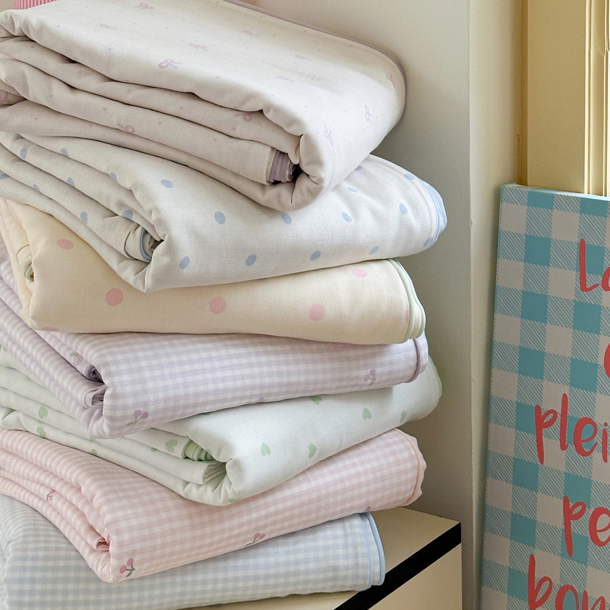 91家纺网 家纺一手货源 找家纺 麦伦家居 2025新品嵌绳款全棉双层纱四件套 组合图