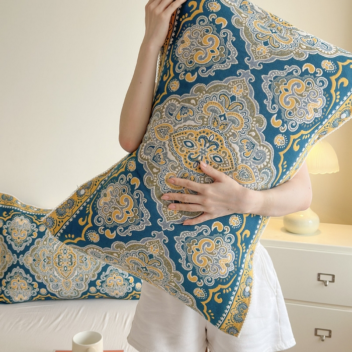 91家纺网 家纺一手货源 找家纺 朴尔家纺-毛巾被2025新款半包可调节暗扣魔术全棉三层纱布枕巾 大马士革纹-蓝黄