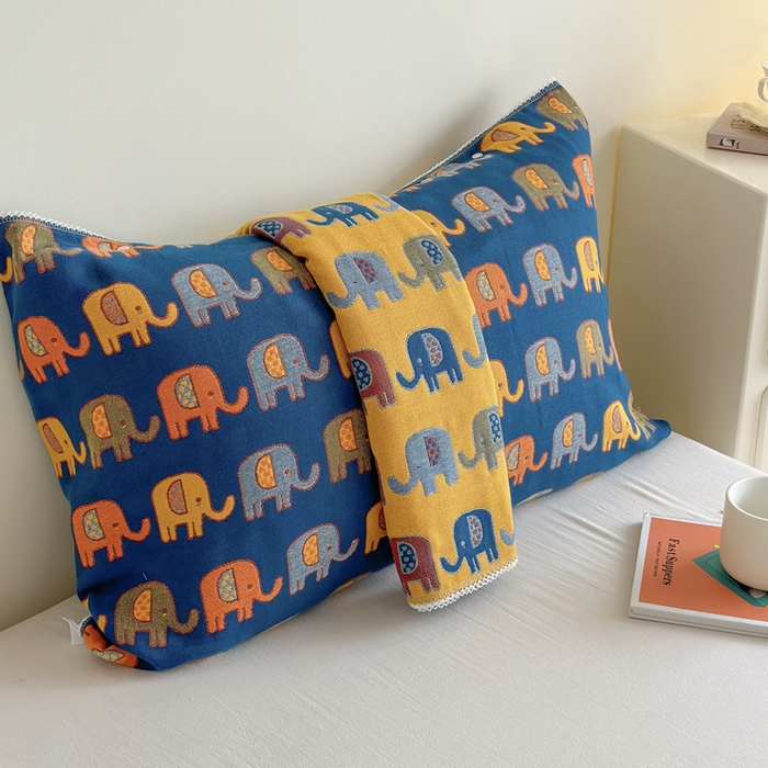 91家纺网 家纺一手货源 找家纺 朴尔家纺-毛巾被2025新款半包可调节暗扣魔术全棉三层纱布枕巾 多彩小象-蓝黄