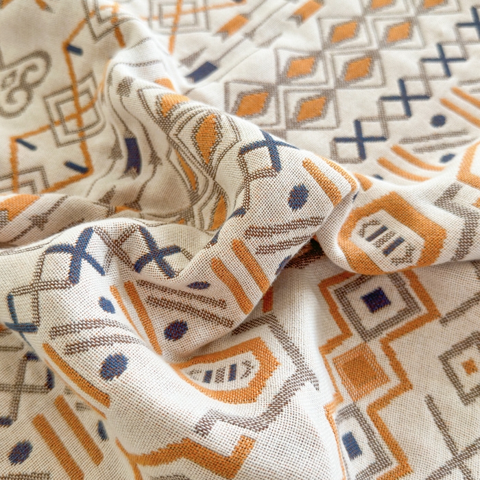 91家纺网 家纺一手货源 找家纺 朴尔家纺-毛巾被2025新款半包可调节暗扣魔术全棉三层纱布枕巾 玛雅岩纹-蓝白