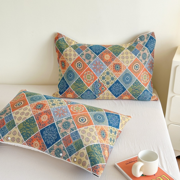 91家纺网 家纺一手货源 找家纺 朴尔家纺-毛巾被2025新款半包可调节暗扣魔术全棉三层纱布枕巾 欧式卷草纹