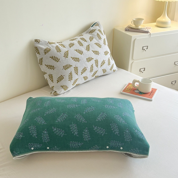 91家纺网 家纺一手货源 找家纺 朴尔家纺-毛巾被2025新款半包可调节暗扣魔术全棉三层纱布枕巾 朴素树叶