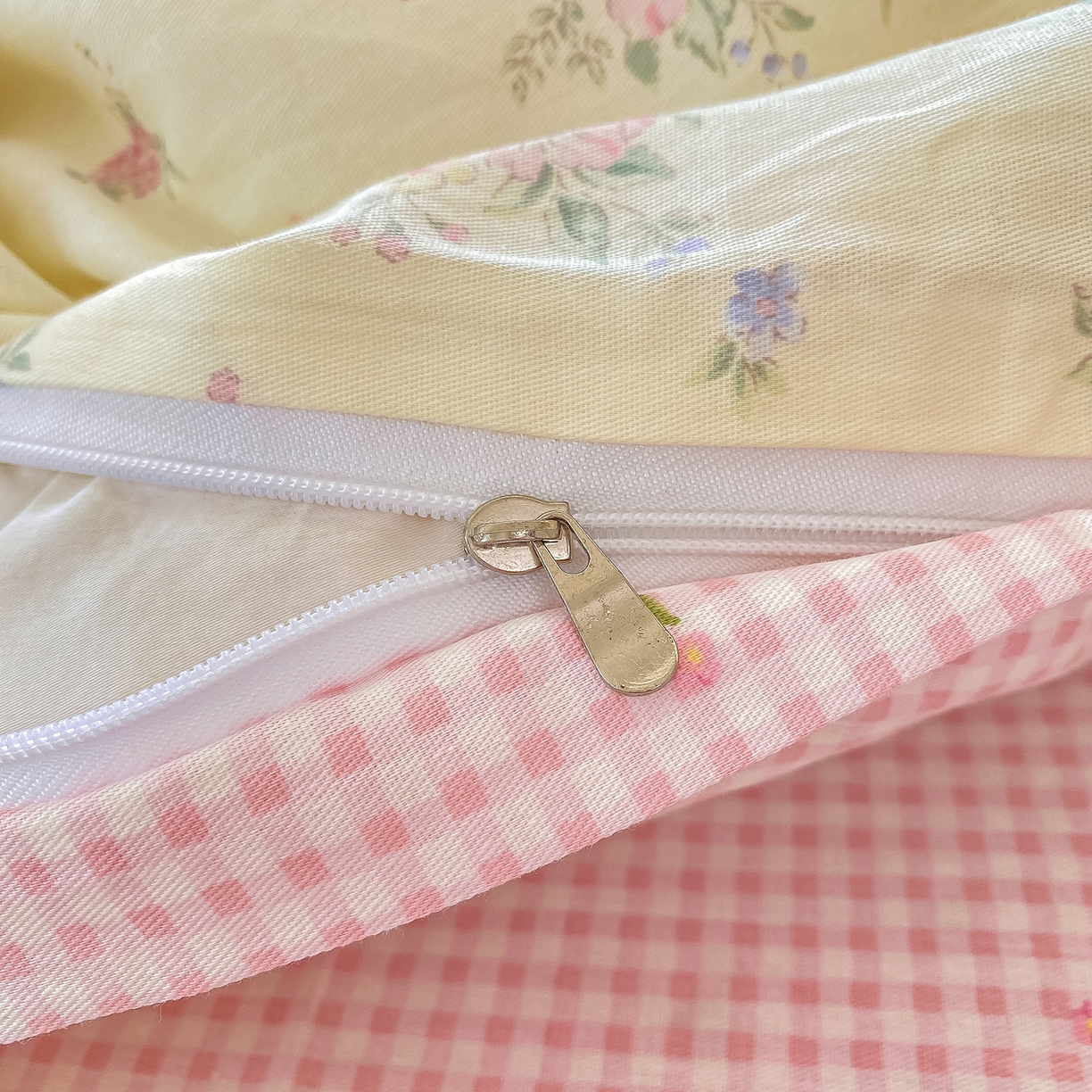 91家纺网 家纺一手货源 找家纺 黑马家居 2025新款13070全棉田园小清新单品被套系列 花漾