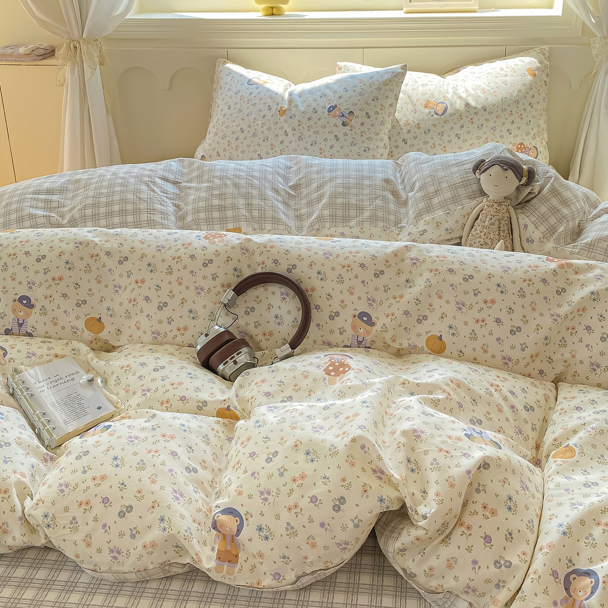 91家纺网 家纺一手货源 找家纺 黑马家居 2025新款13070全棉田园小清新四件套系列 晚安小熊