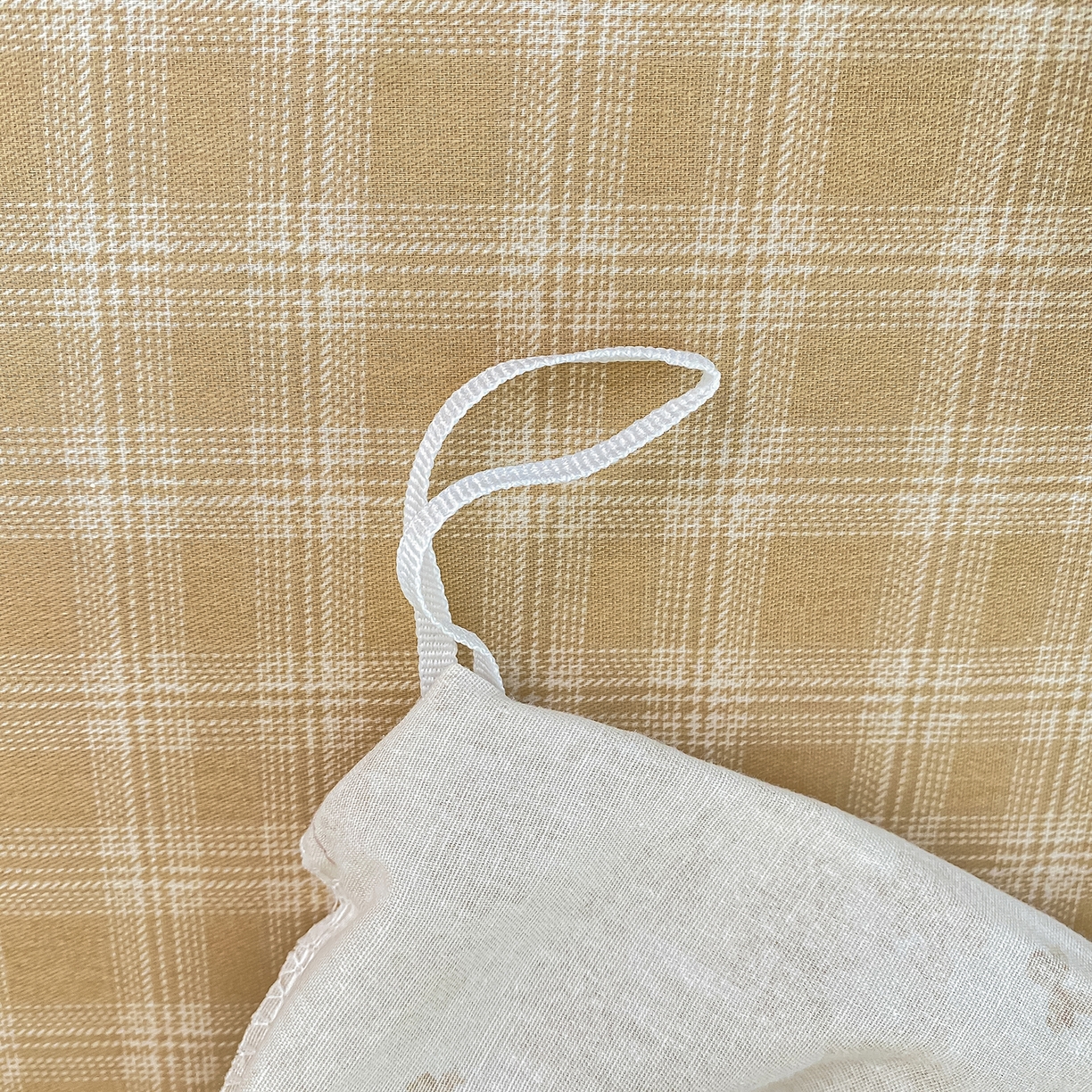 91家纺网 家纺一手货源 找家纺 黑马家居 2025新款13070全棉田园小清新单品被套系列 机器人