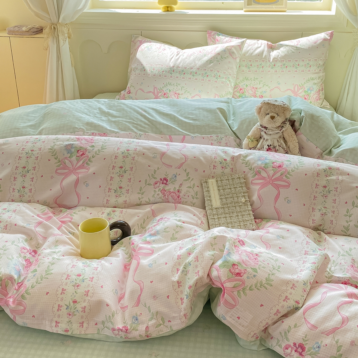 91家纺网 家纺一手货源 找家纺 黑马家居 2025新款13070全棉田园小清新四件套系列 凯蒂猫