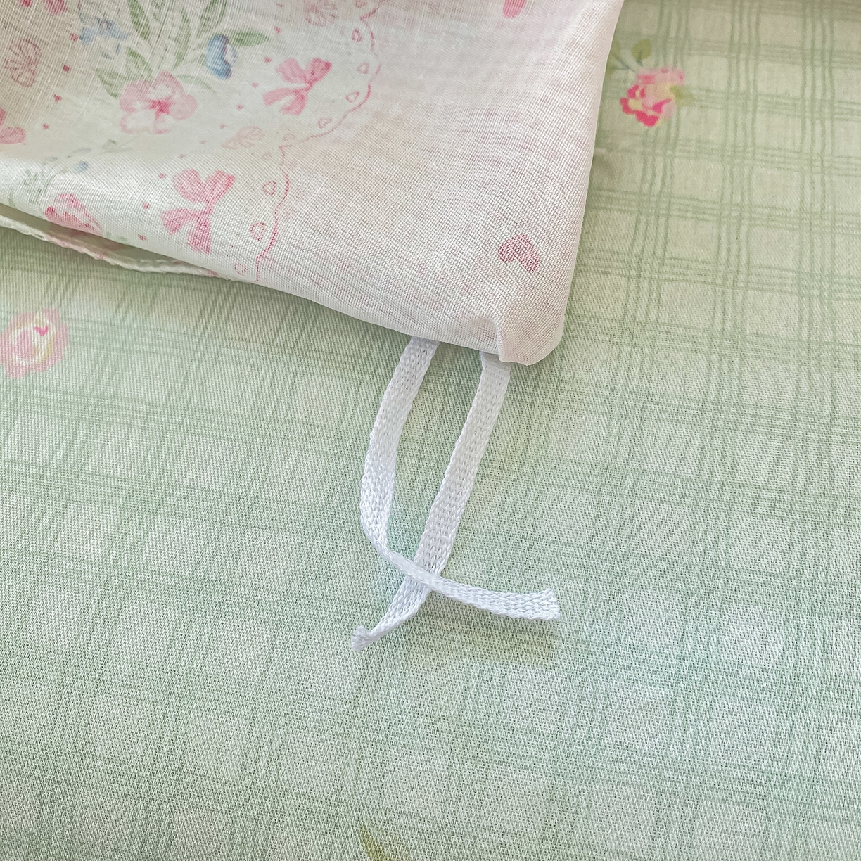 91家纺网 家纺一手货源 找家纺 黑马家居 2025新款13070全棉田园小清新四件套系列 凯蒂猫