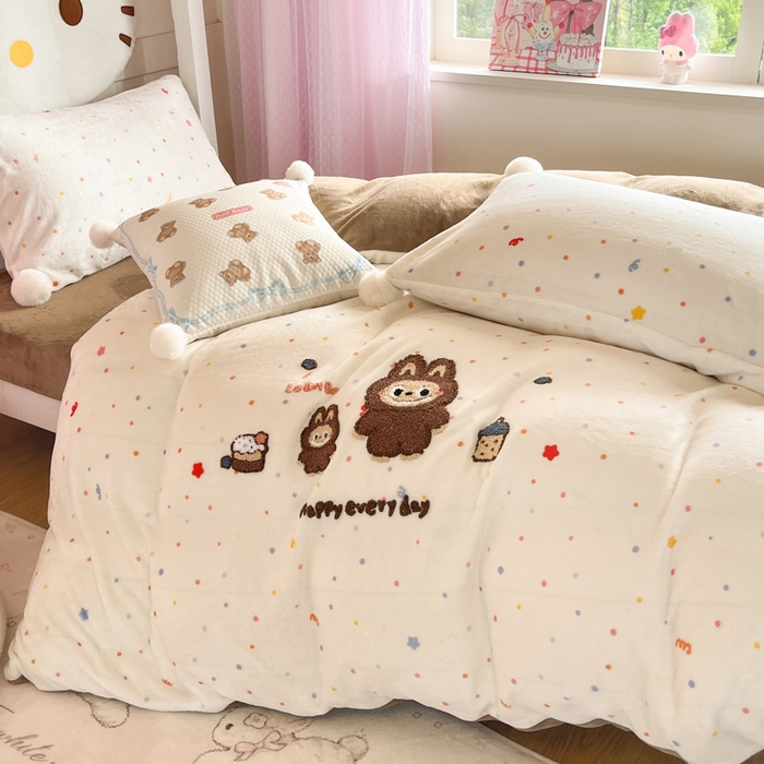 91家纺网 家纺一手货源 找家纺 （总）川悦生活 2025新款牛奶绒绣花LB四件套-小床