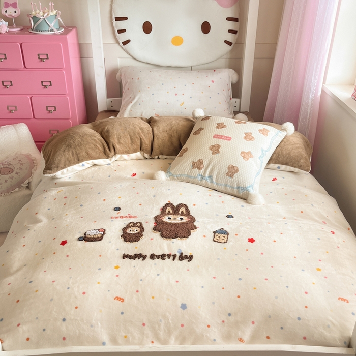 91家纺网 家纺一手货源 找家纺 （总）川悦生活 2025新款牛奶绒绣花LB四件套-小床