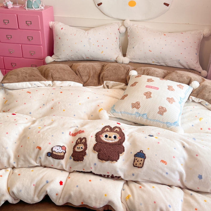 91家纺网 家纺一手货源 找家纺 （总）川悦生活 2025新款牛奶绒绣花LB四件套-大床