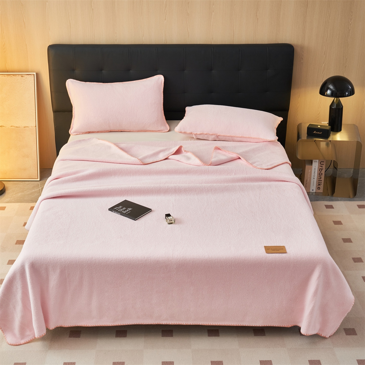 91家纺网 家纺一手货源 找家纺 莱家富 2026新款四季毯羊驼绒三角针边毛毯午睡沙发盖毯空调毯加厚500克双层毯 羊驼绒-粉