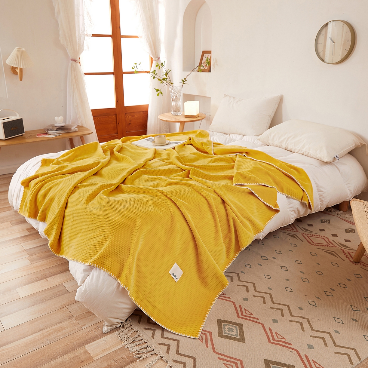 91家纺网 家纺一手货源 找家纺 莱家富 2026新款跨境A类华夫格牛奶绒双面毛毯轻奢休闲盖毯子多功能午睡办公室用毯 黄色