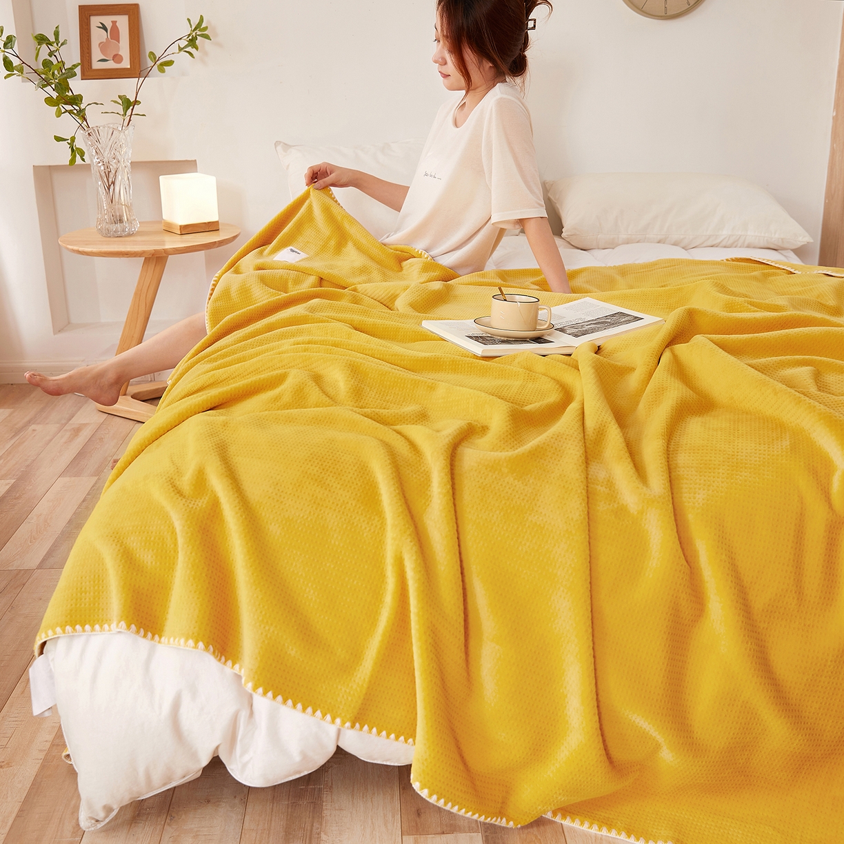 91家纺网 家纺一手货源 找家纺 莱家富 2026新款跨境A类华夫格牛奶绒双面毛毯轻奢休闲盖毯子多功能午睡办公室用毯 黄色