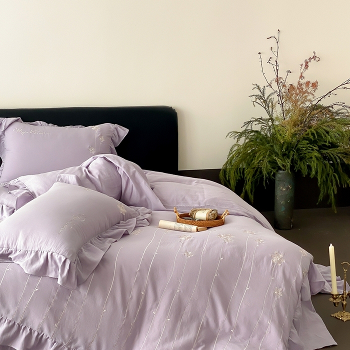 91家纺网 家纺一手货源 找家纺 （总）曼布缇2025新款A类全棉双层纱绣花款四件套-花予（券后控价：338/358起 会员减20）