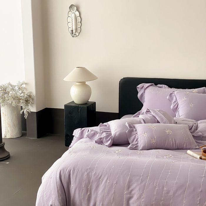 91家纺网 家纺一手货源 找家纺 （总）曼布缇2025新款A类全棉双层纱绣花款四件套-花予（券后控价：338/358起 会员减20）