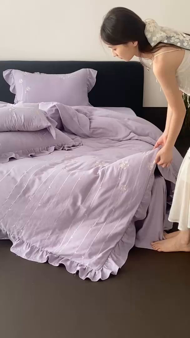 91家纺网 家纺一手货源 找家纺 （总）曼布缇2025新款A类全棉双层纱绣花款四件套-花予（券后控价：338/358起 会员减20）