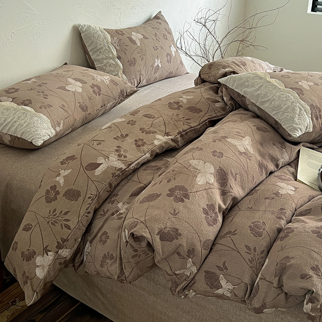 91家纺网 家纺一手货源 找家纺 一比一家纺 2026秋冬新品高克重原麻复古全棉花边棉麻侘寂风原麻四件套 （控价99元） 晓梦