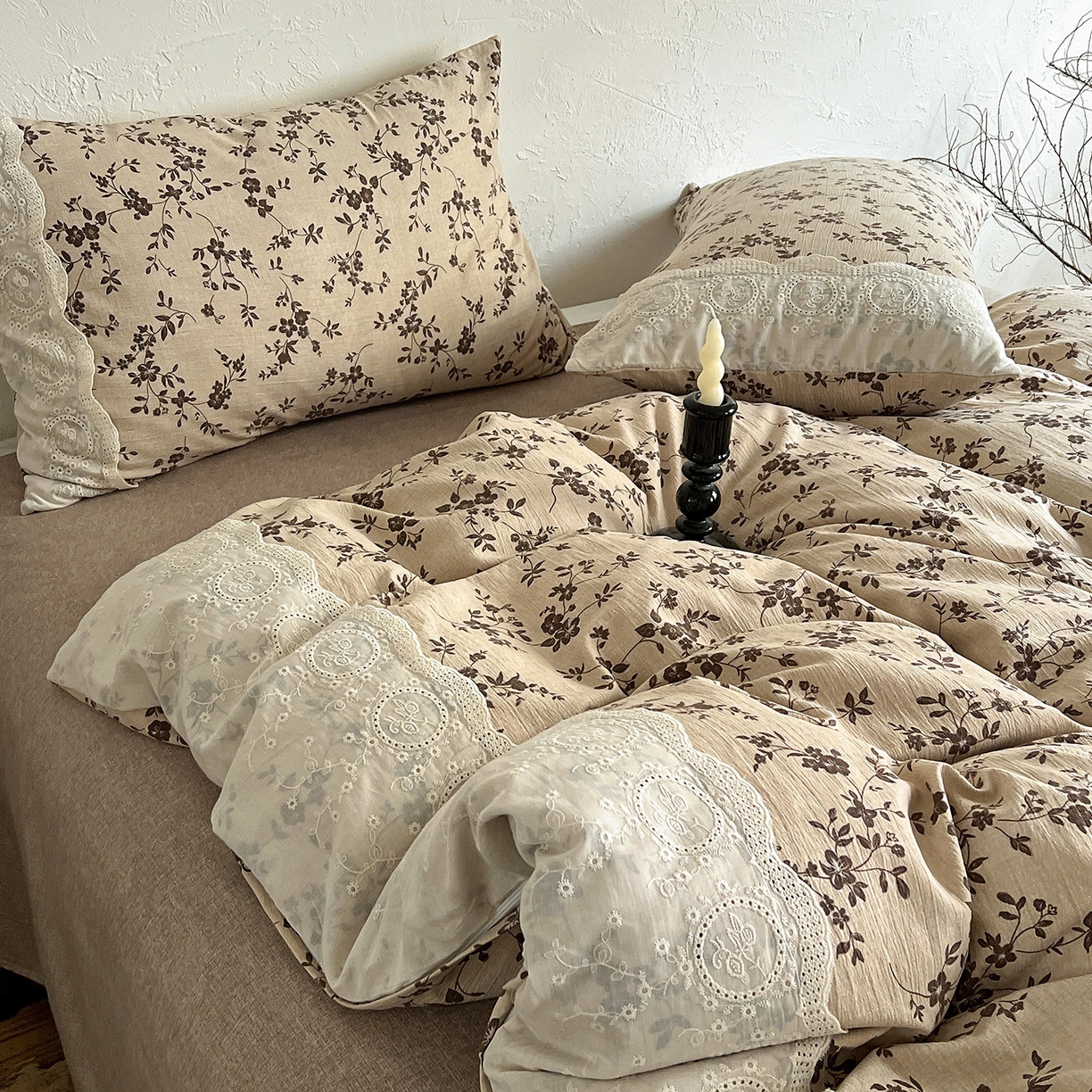 91家纺网 家纺一手货源 找家纺 一比一家纺 2025秋冬新品高克重原麻复古全棉花边棉麻侘寂风原麻四件套 （控价99元） 茶里