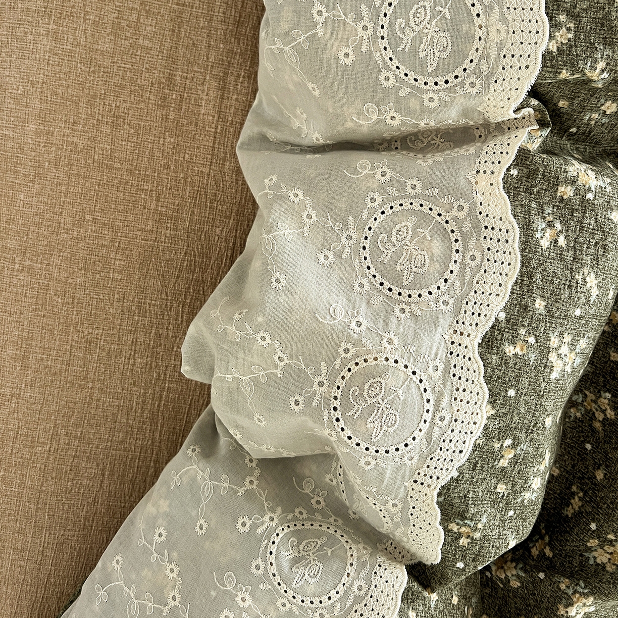 91家纺网 家纺一手货源 找家纺 一比一家纺 2026秋冬新品高克重原麻复古全棉花边棉麻侘寂风原麻四件套 （控价99元） 茉莉-亚绿