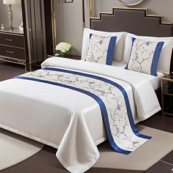 澜昕 酒店民宿床尾巾床旗轻奢抱枕套床盖 梅花拼边蓝色