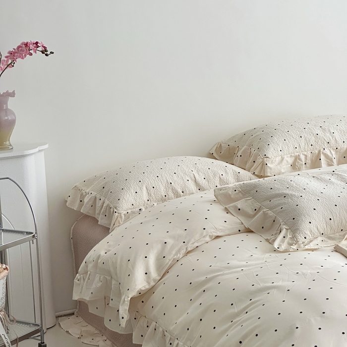 91家纺网 家纺一手货源 找家纺 佰织鑫家居 2025新款全棉纯棉砂洗棉花床盖三件套 浪漫波点
