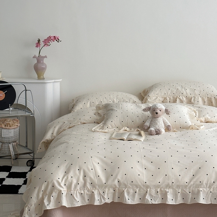 91家纺网 家纺一手货源 找家纺 佰织鑫家居 2025新款全棉纯棉砂洗棉花床盖三件套 浪漫波点