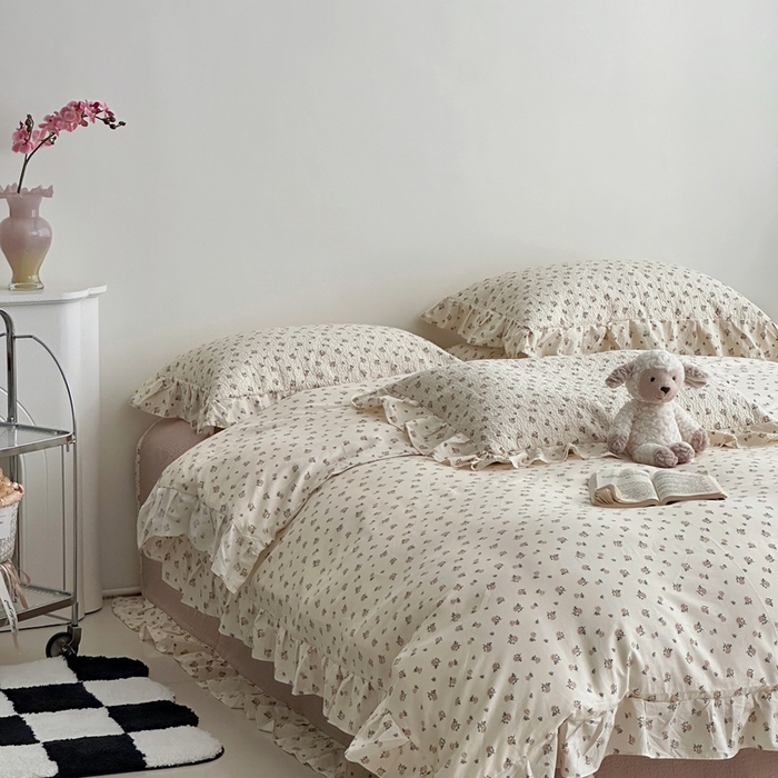 91家纺网 家纺一手货源 找家纺 佰织鑫家居 2025新款全棉纯棉砂洗棉花床盖三件套 山茶花