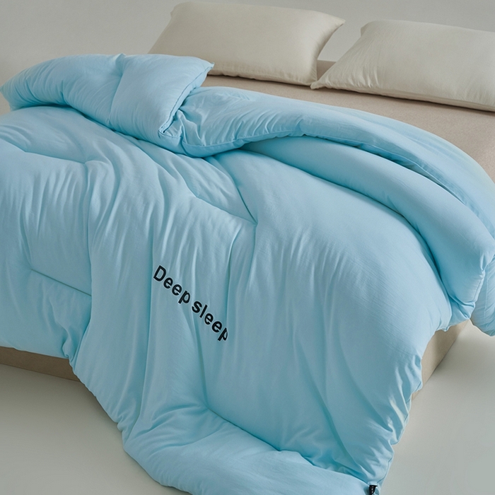 91家纺网 家纺一手货源 找家纺 闲鱼家纺 2025新款某朵同款深睡眠2.0冬被被子被芯 克莱因蓝